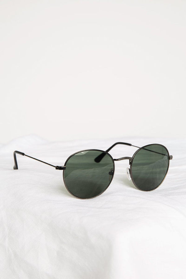 PLAYING GAMES ROUND SUNGLASSES Accessories DISSH Boutiques BLACK O/S 